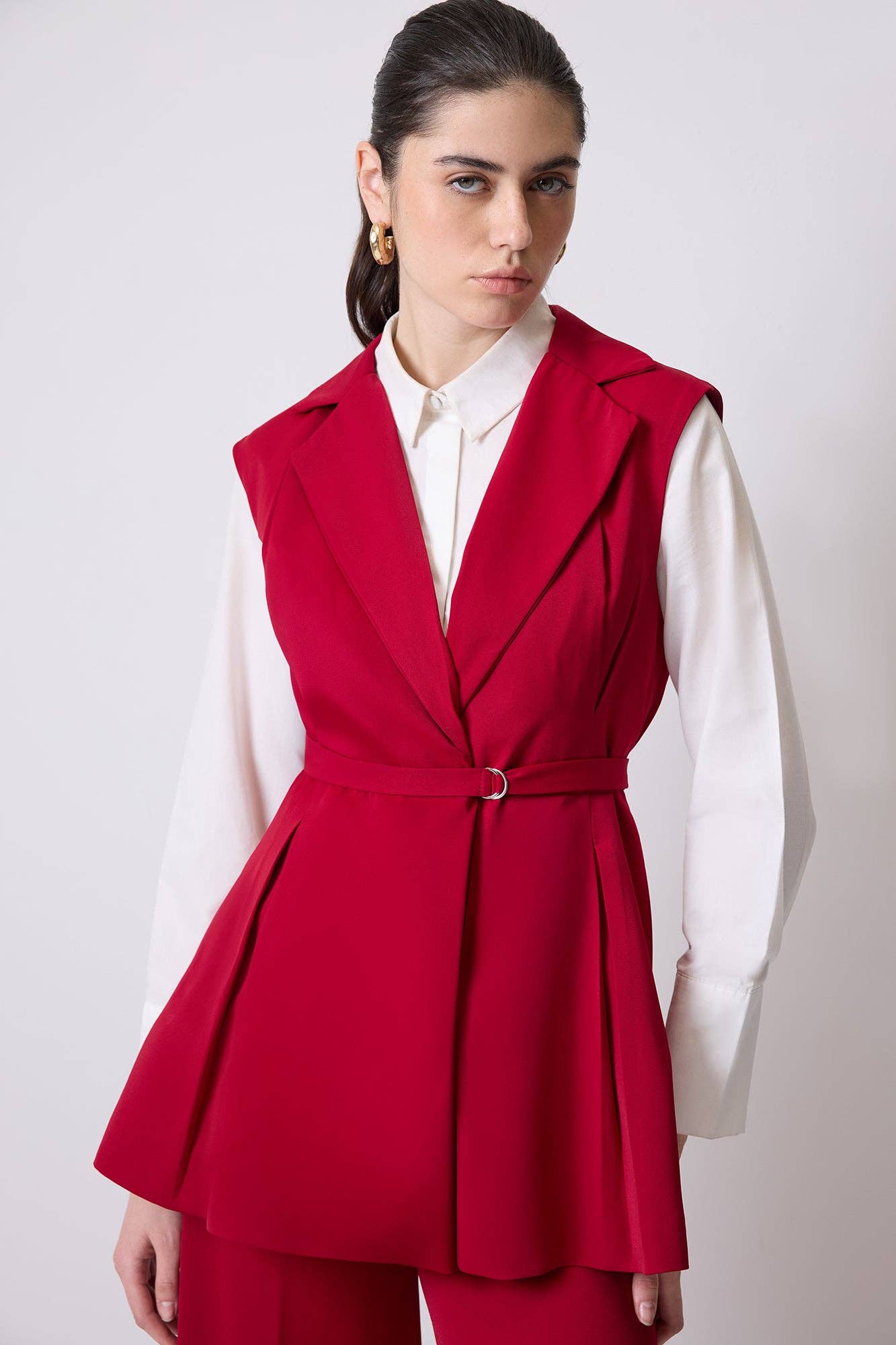 Completo gilet doppiopetto plissettato con pantaloni palazzo