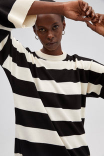 Abito midi oversize in maglia a righe larghe