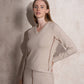 Maglione in maglia con scollo a V e profili a contrasto