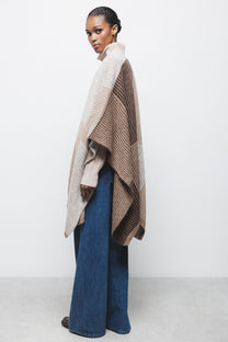 Mantella in maglia color block