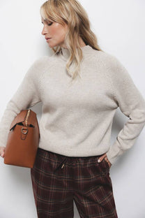 Maglione dolcevita in maglia rasata