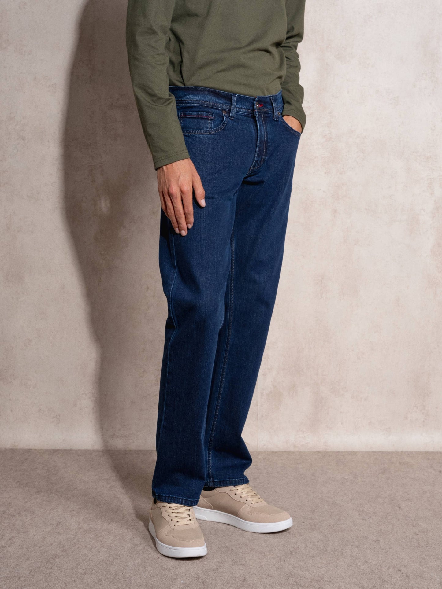 Jeans uomo in denim blu elasticizzato