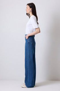 Jeans vintage a vita alta a gamba larga in denim