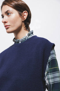 Gilet in maglia rasata con scollo rotondo