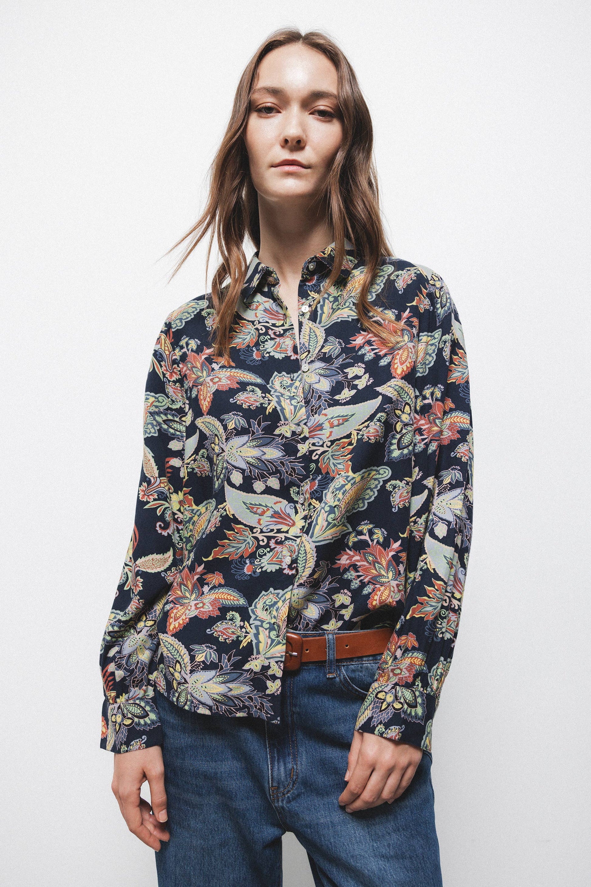 Camicia floreale stampata