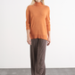 Top dolcevita in maglia morbida