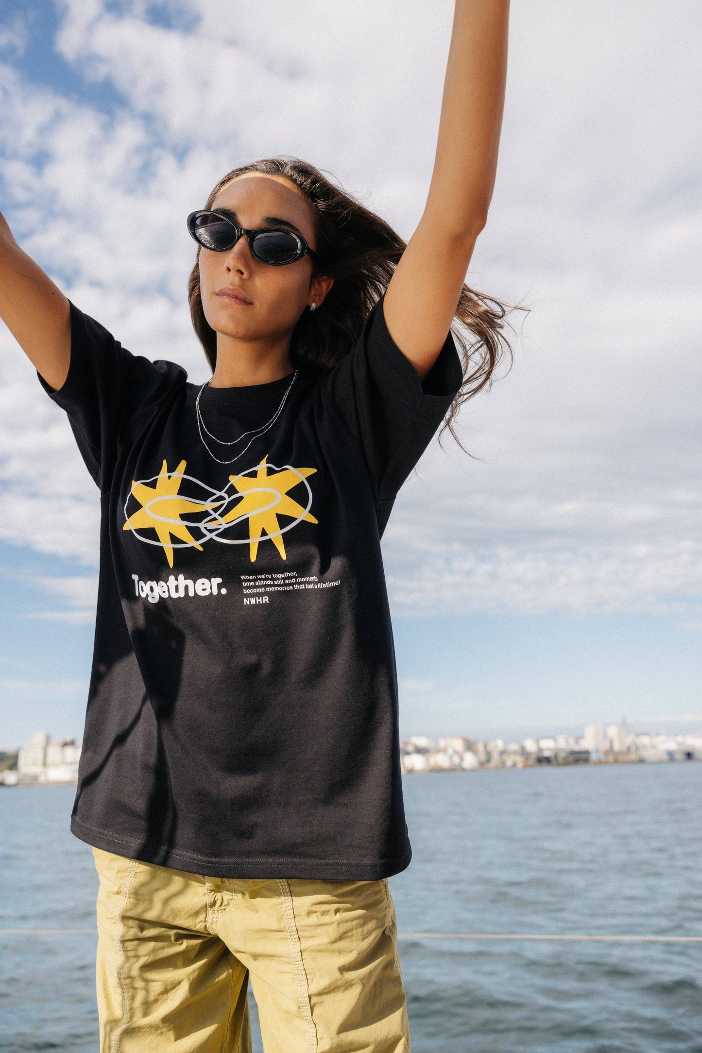 T-shirt nera oversize con stampa Star in cotone biologico