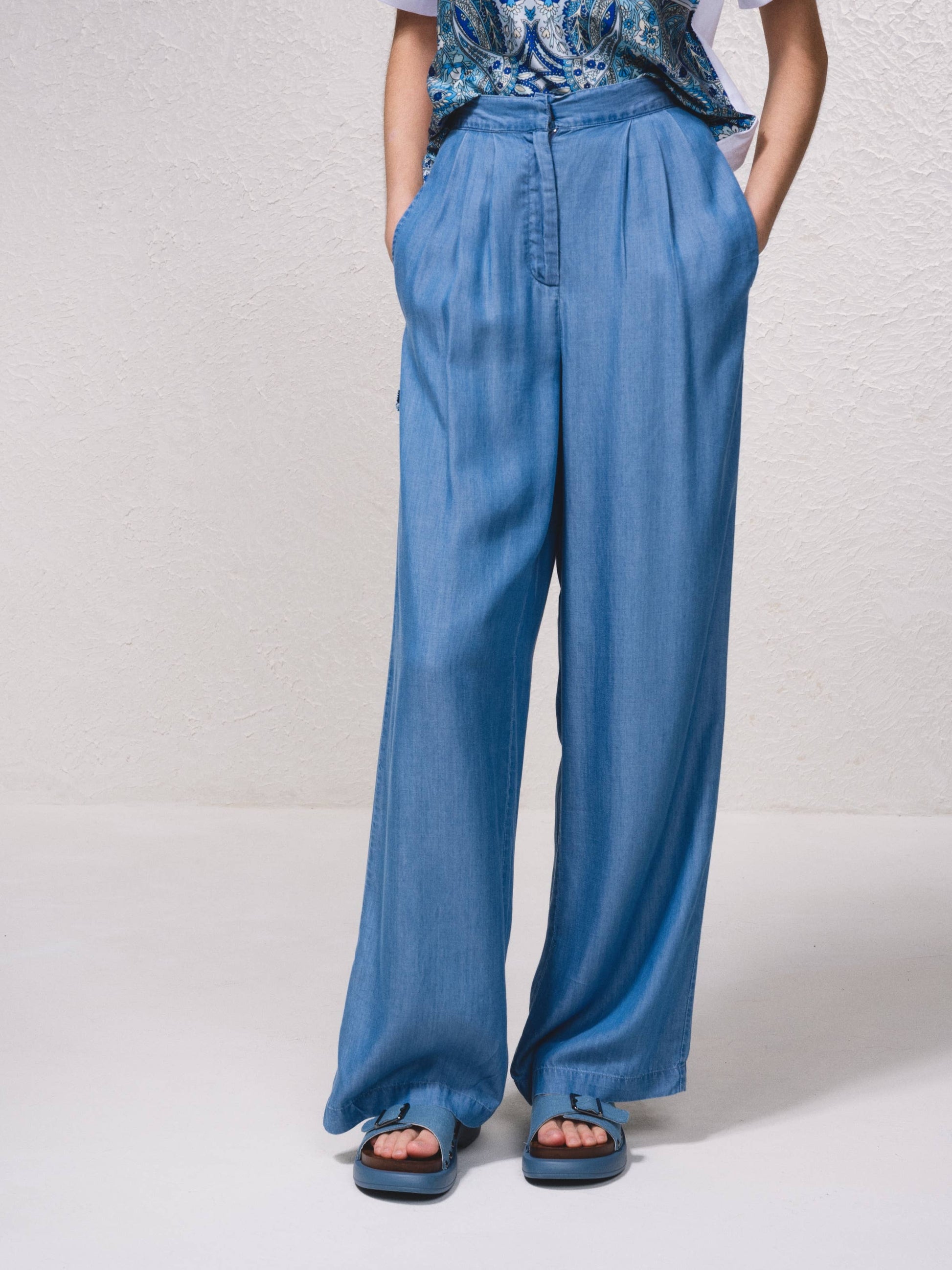 Pantaloni palazzo in tencel effetto denim