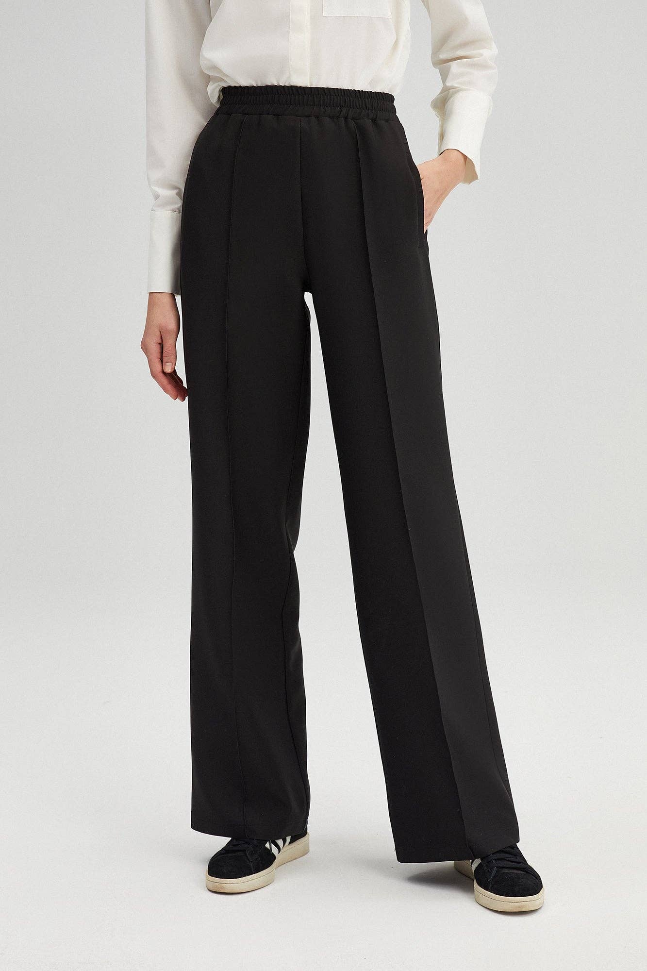 Pantaloni a vita alta a gamba larga in crepe elasticizzato