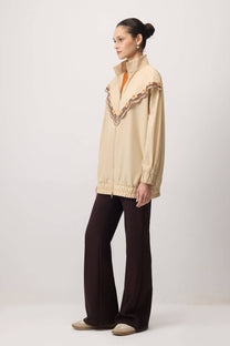 Giacca impermeabile ricamata beige
