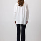 Camicia con spilla floreale in organza