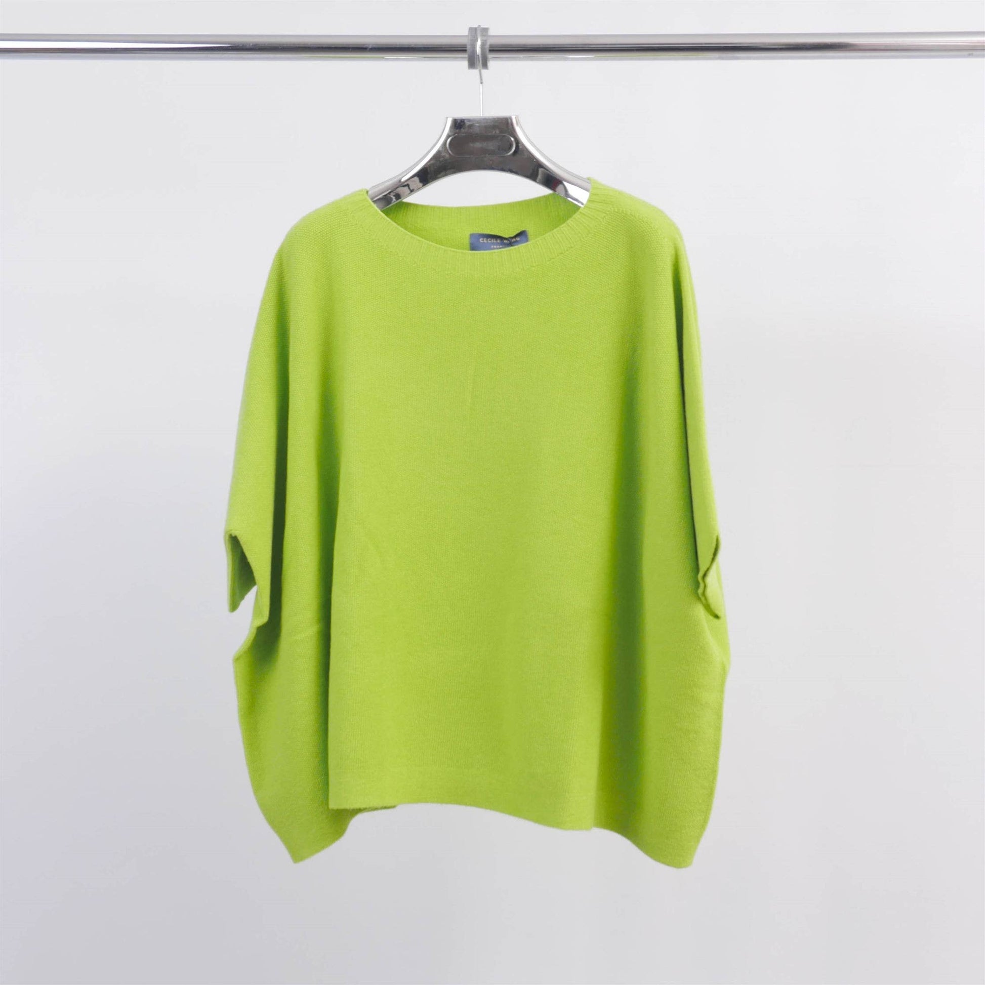 Maglione oversize a maniche corte con scollo rotondo