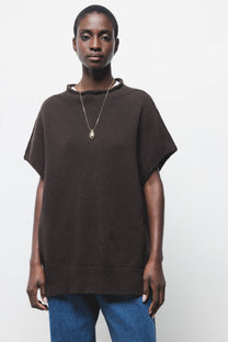 Maglione in lana a maglia rasata con collo alto