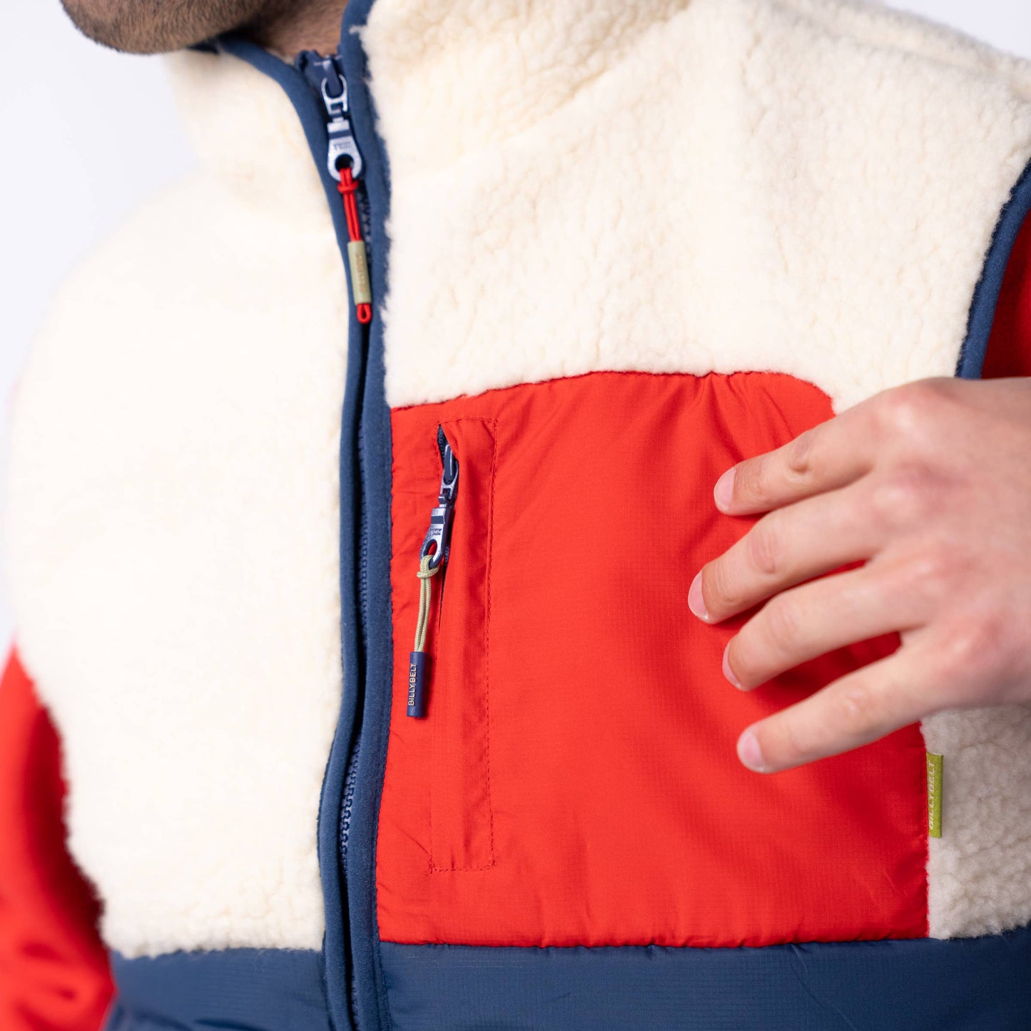 Gilet smanicato sherpa color block avorio e blu navy