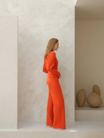 Maglione corto girocollo in misto cashmere con maniche raglan