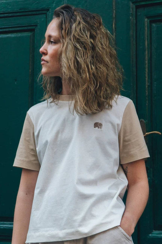 T-shirt donna color block naturale in cotone biologico