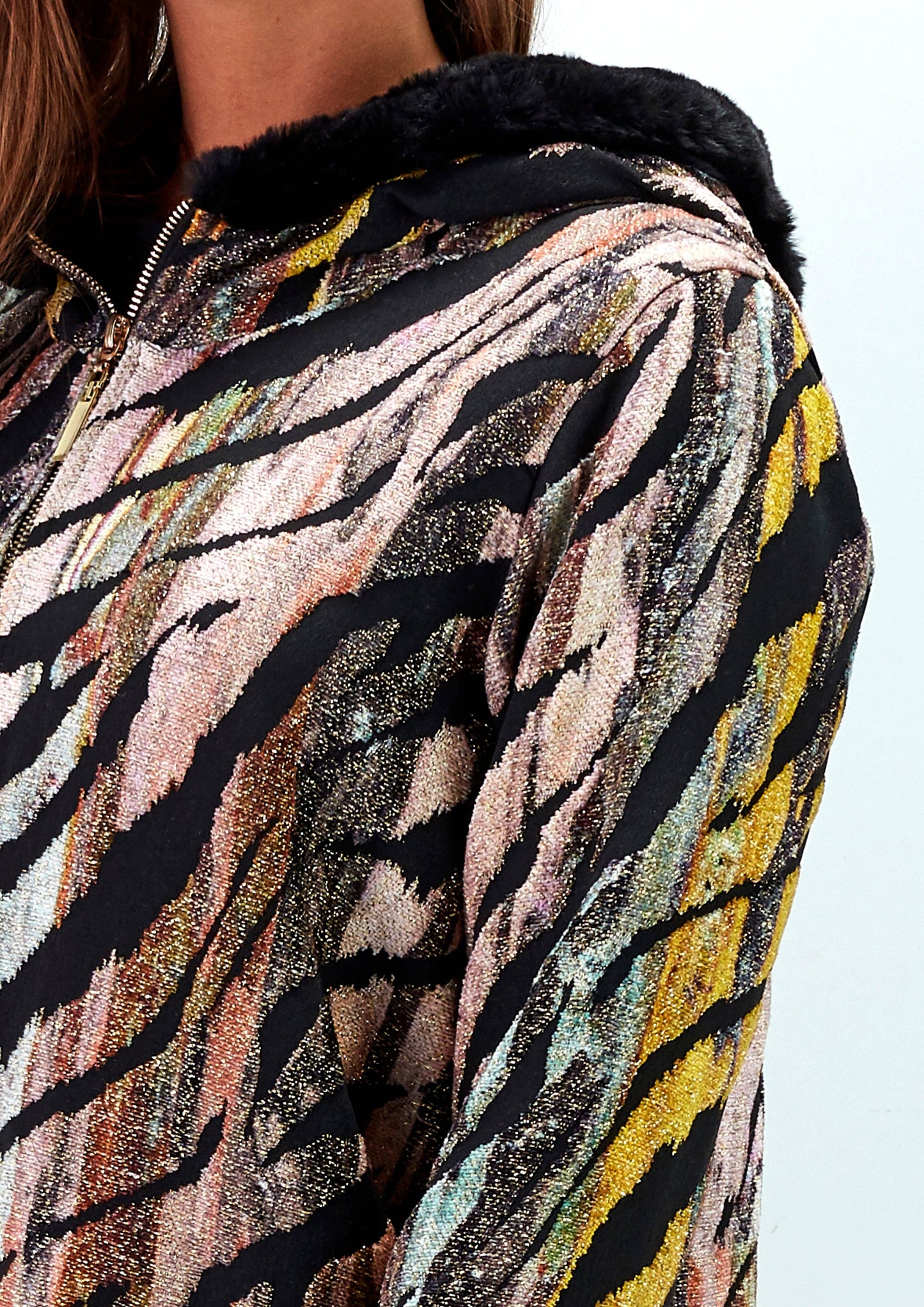 Giacca con cappuccio jacquard multicolor