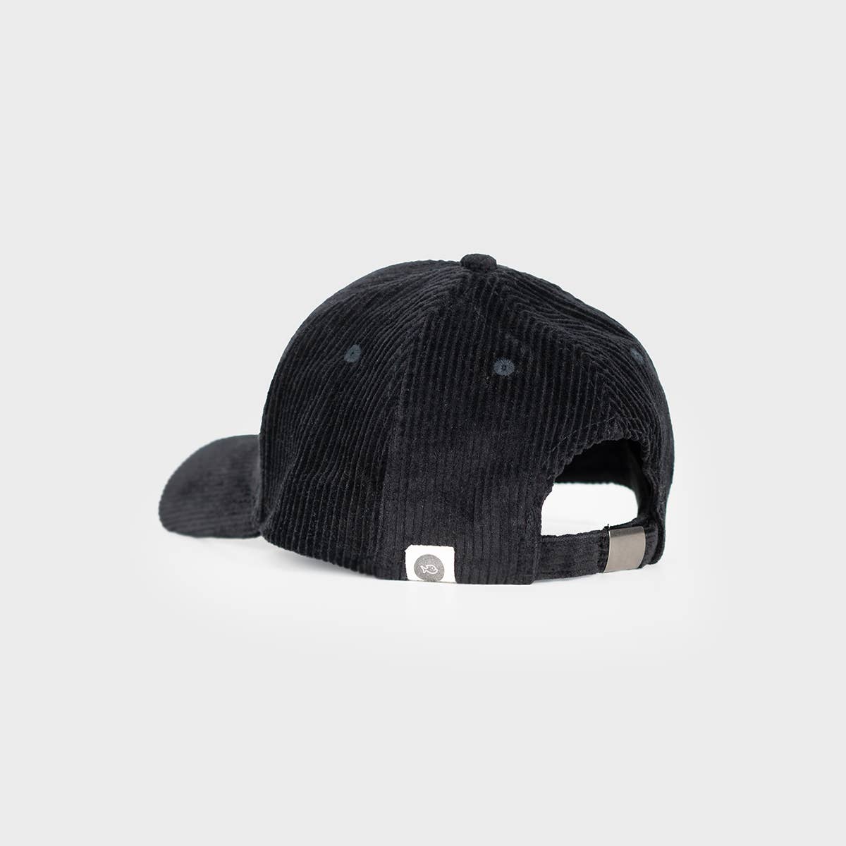 Cappellino in velluto nero con logo ricamato