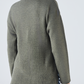 Maglione in maglia con fibbia laterale