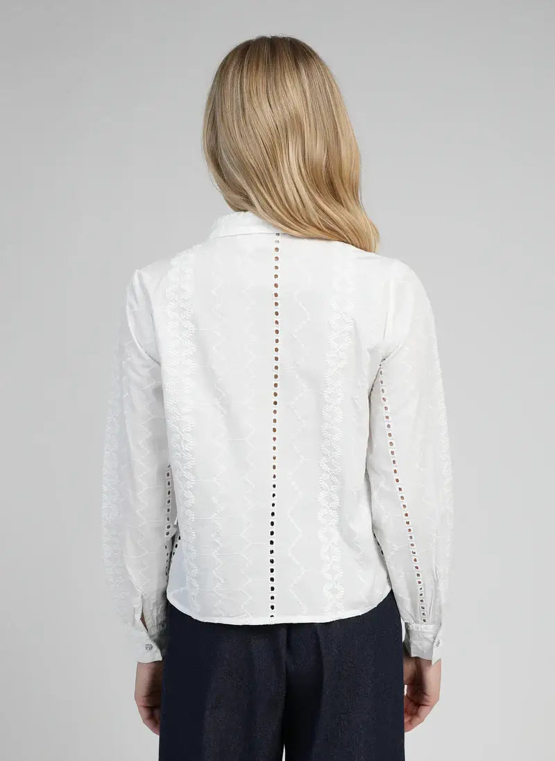 Camicia bianca in cotone con colletto gioiello