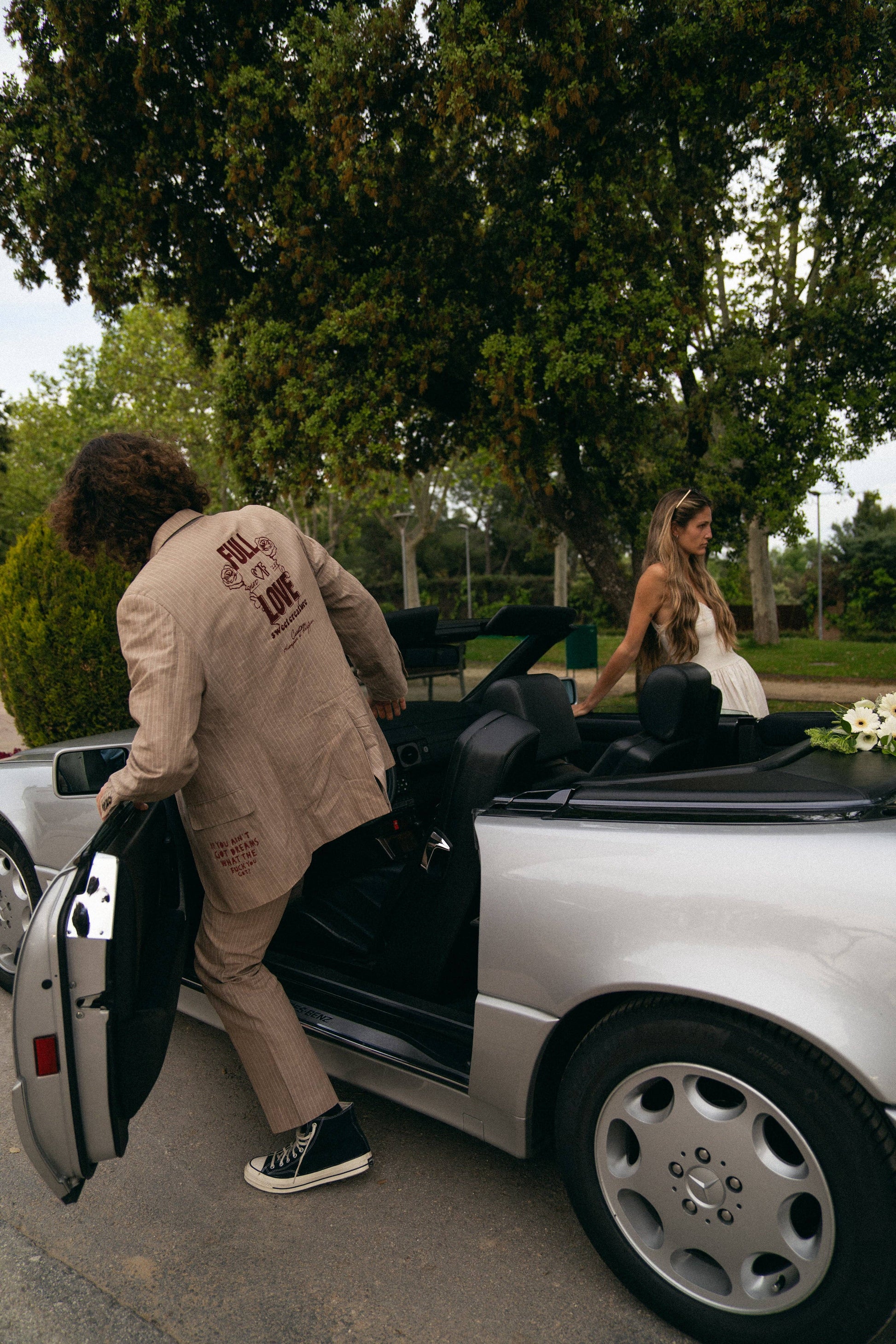 Pantaloni sartoriali in lino ricamati Dolce Creatura