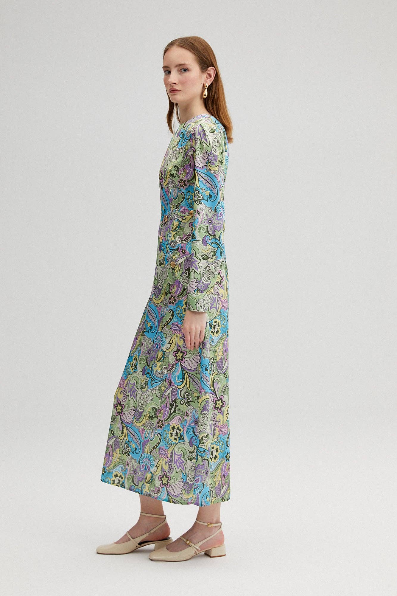 Abito midi multicolor a stampa floreale con bottoni