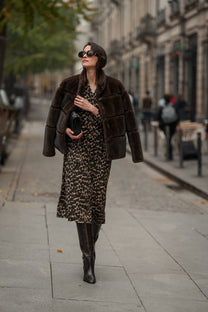 Abito midi animalier in viscosa con cintura