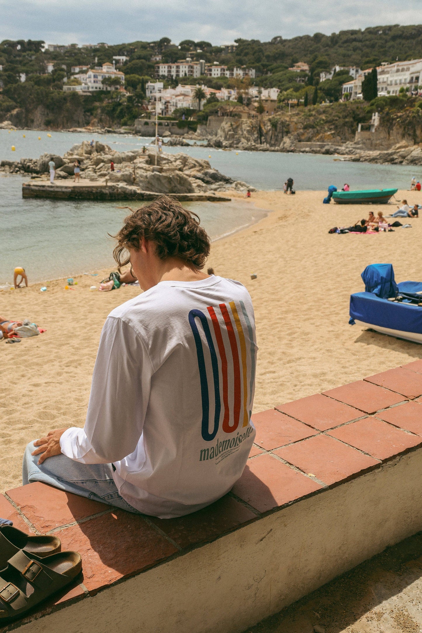 T-shirt a maniche lunghe “Oui” in cotone biologico