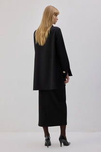 Tunica nera con zip e collo a camicia
